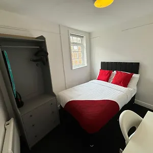  Guest house St James's Terrace
